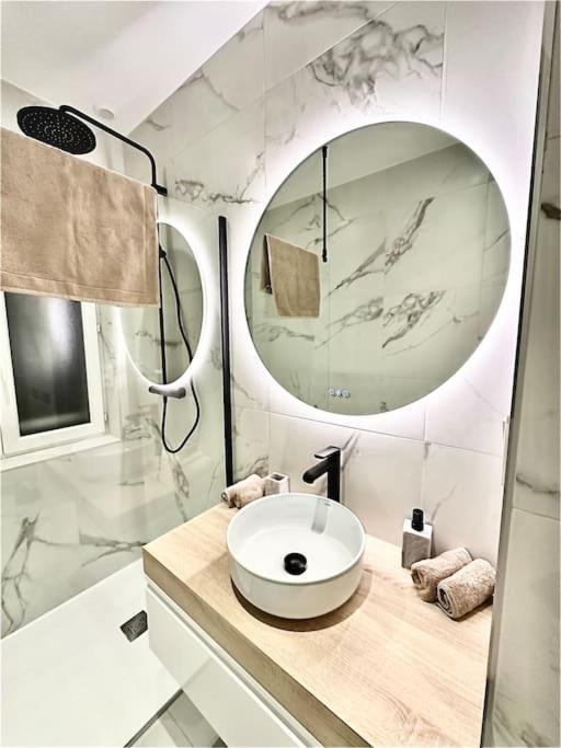 L'Eclat Prestigieux : Quartier Henriville Amiens Exterior photo